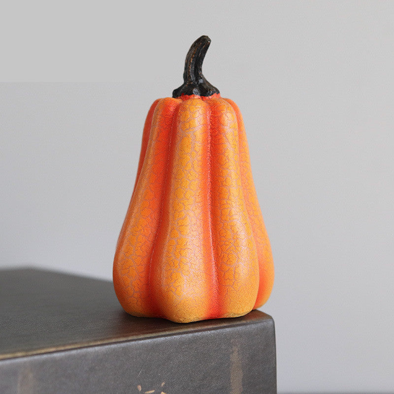 Battery-Powered Pumpkin Lantern - Safe Candlelight Effect Without Fire Risk