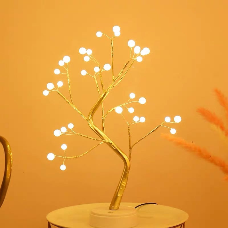 Romantic Tree Light - Create Cozy Nordic Vibes with Warm Golden Glow