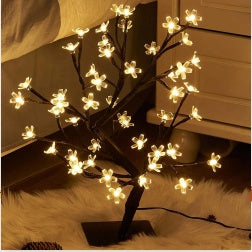Romantic Tree Light - Create Cozy Nordic Vibes with Warm Golden Glow