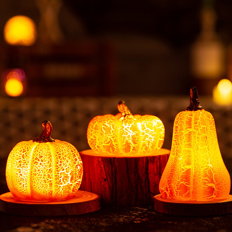 Battery-Powered Pumpkin Lantern - Safe Candlelight Effect Without Fire Risk
