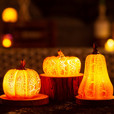 Battery-Powered Pumpkin Lantern - Safe Candlelight Effect Without Fire Risk