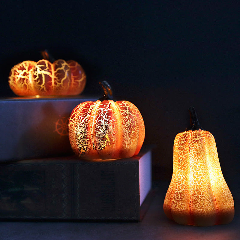 Battery-Powered Pumpkin Lantern - Safe Candlelight Effect Without Fire Risk